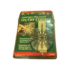 Carlon Christmas Tree Lights On/Off Control with Silver Snowflake for 600w